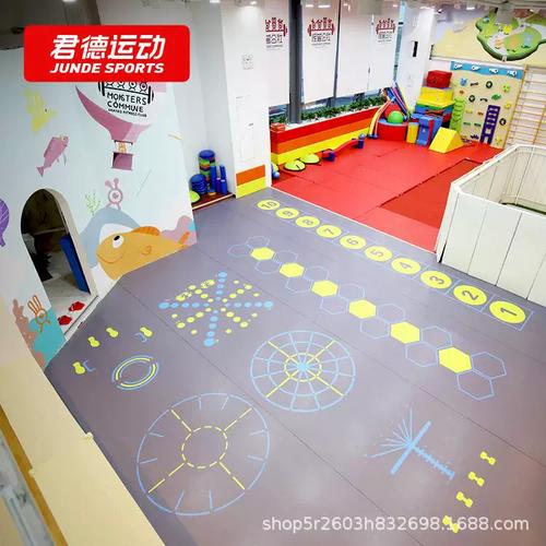 君德工厂直销360私教地胶 专业健身房PVC塑胶运动地板选购指南